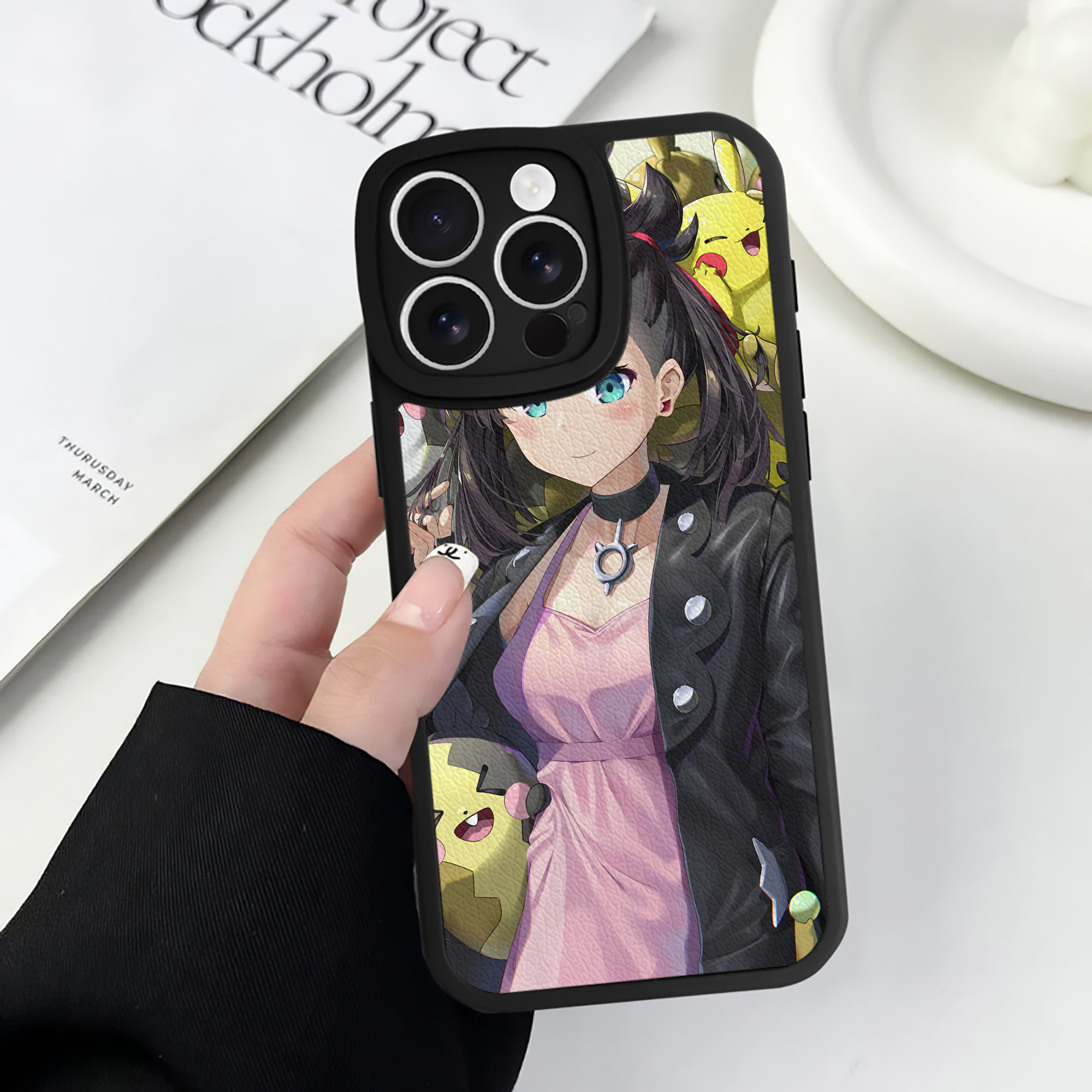 （画像用） ポケットモンスター Pokémon 【iPhone 16シリーズ対応】シリコンスマホケース（レザー調） 材質：シリコン